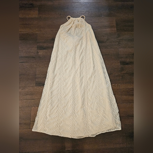 Everleigh Cream Lace Maxi Dress - Picture 8 of 16